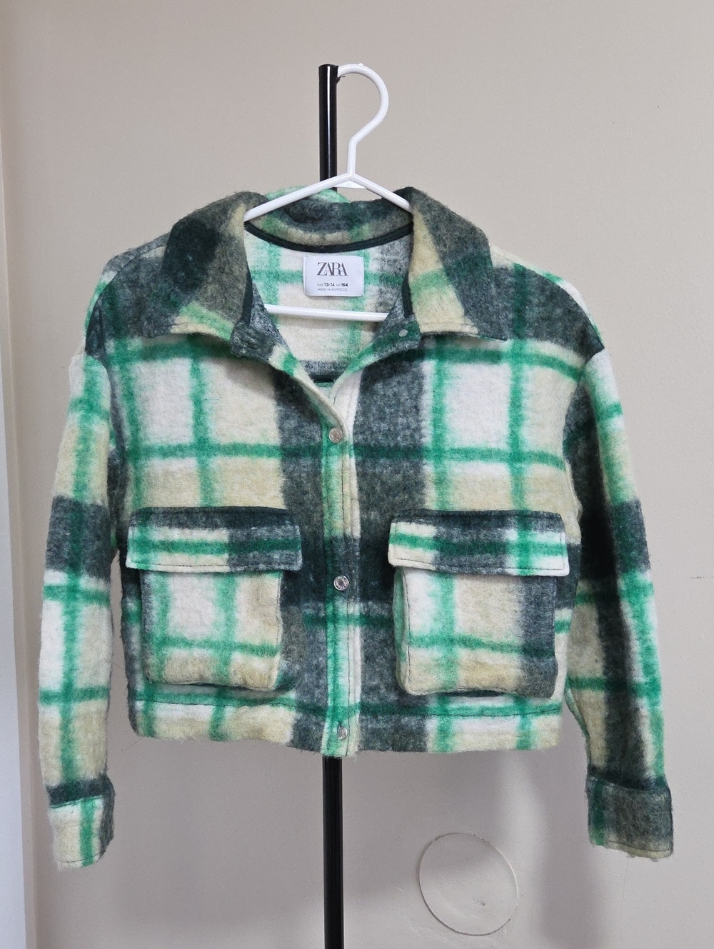 ZARA Green and Cream Plaid Kids Cropped Puffer Jacket